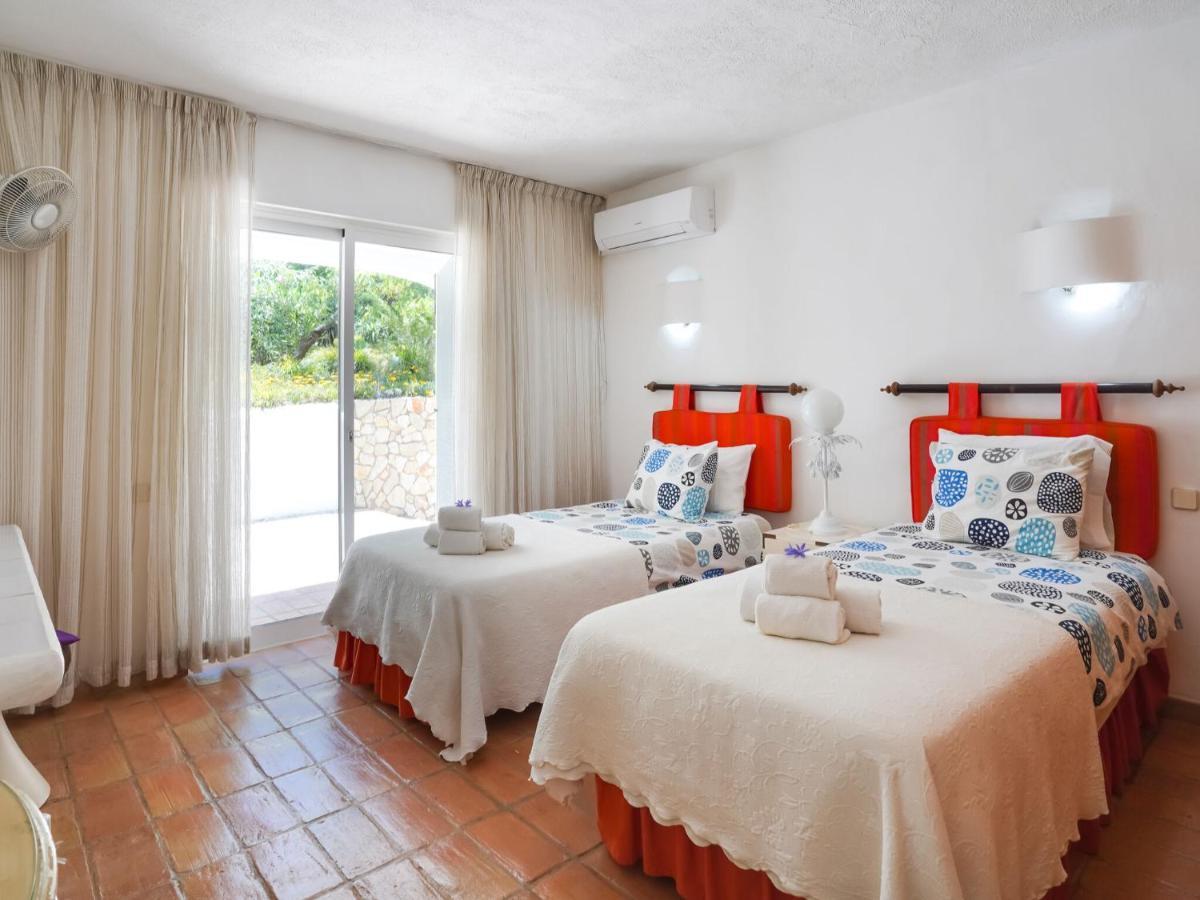Roofed Villa In Albufeira With Private Swimming Pool Olhos de Agua  Kültér fotó